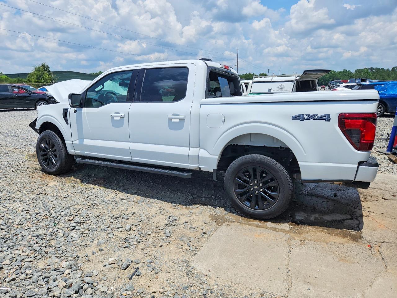 2025 FORD F150 XLT — Фото 2 из 12
