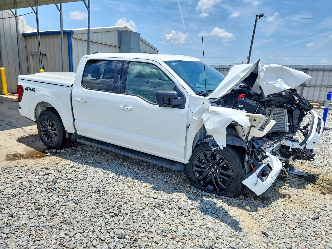 2025 FORD F150 XLT — Фото 4 из 12