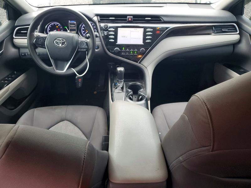 2018 TOYOTA CAMRY LE — Фото 8 из 12