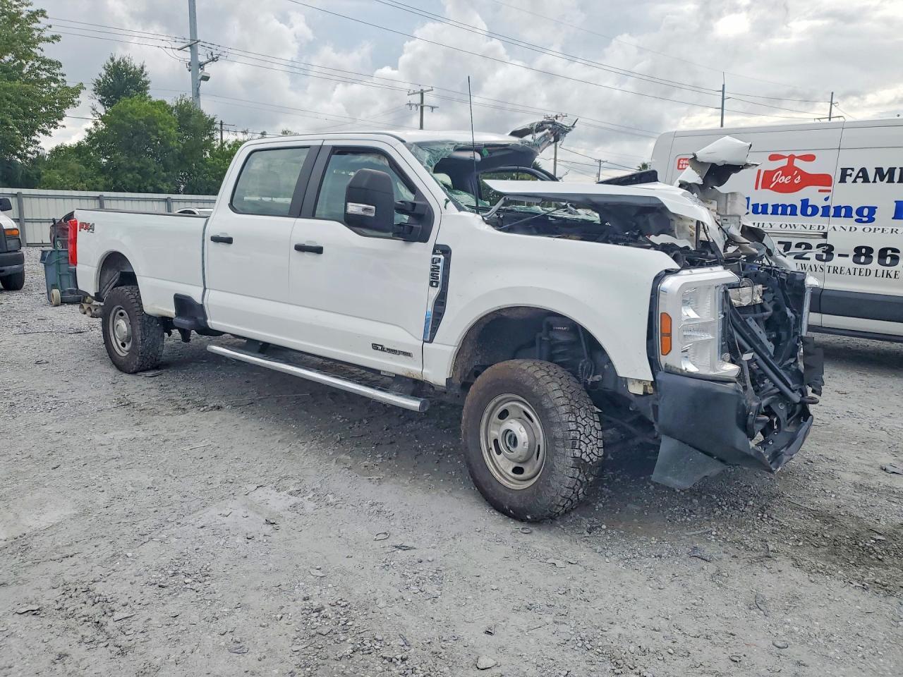 2025 FORD F250 SUPER DUTY — Фото 4 из 12