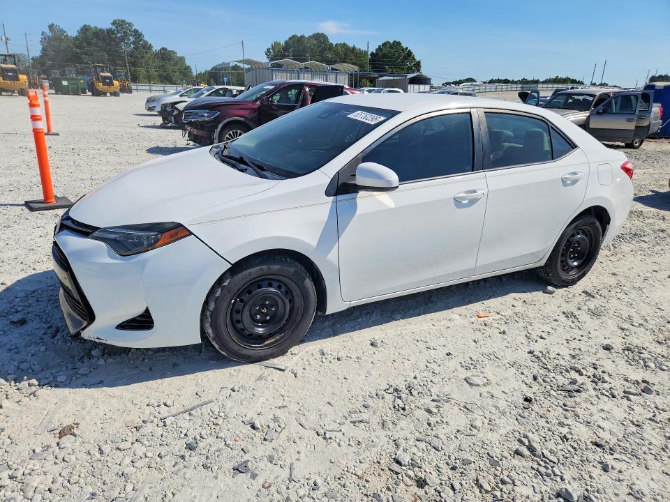2018 TOYOTA COROLLA 5YFBURHE0JP847187
