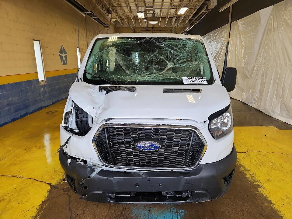 2025 FORD TRANSIT 250 DELIVERY VAN — Фото 5 из 13