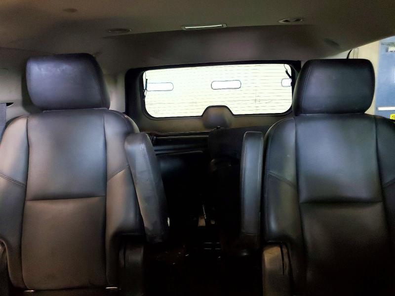 2013 GMC YUKON DENALI — Фото 10 из 13