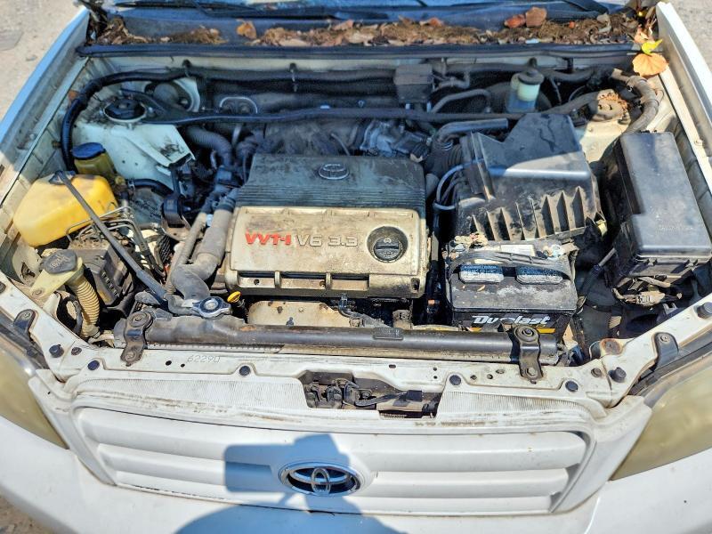 2005 TOYOTA HIGHLANDER BASE — Фото 11 из 12