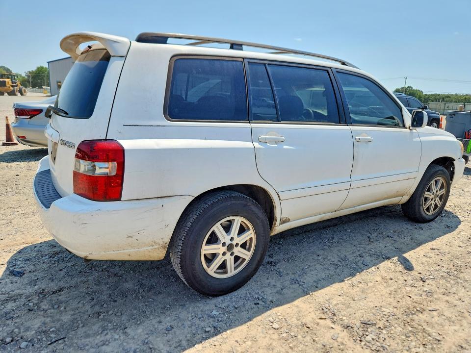 2005 TOYOTA HIGHLANDER BASE — Фото 3 из 12