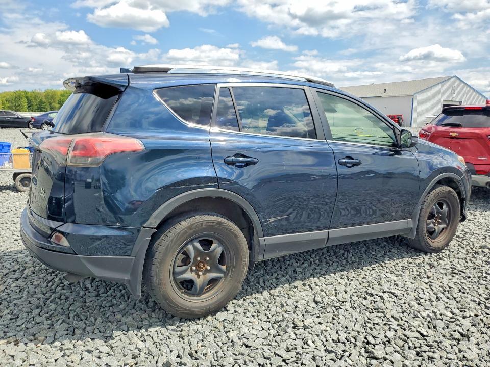 2018 TOYOTA RAV4 LE — Фото 3 из 13