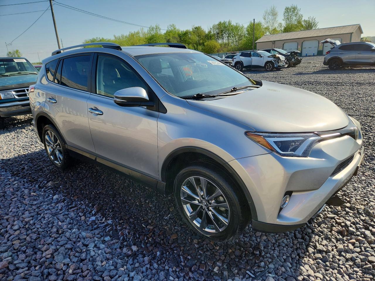 2018 TOYOTA RAV4 LIMITED — Фото 4 из 13