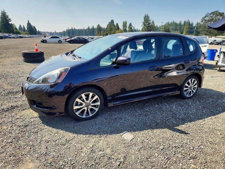 2013 HONDA FIT JHMGE8H58DC049495