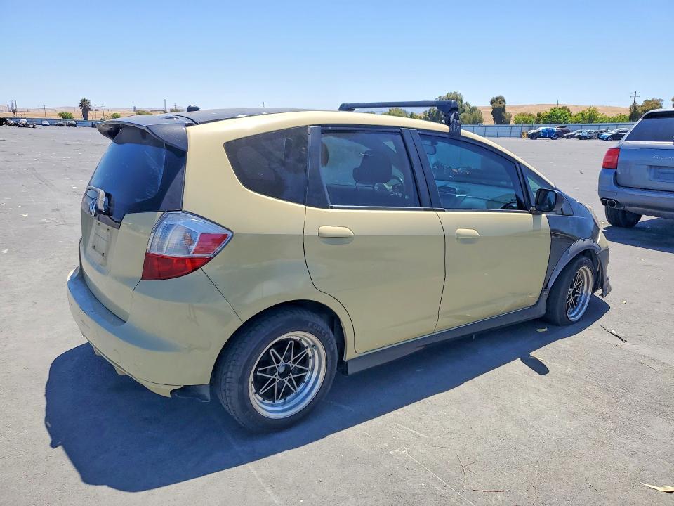 2013 HONDA FIT SPORT — Фото 3 из 12