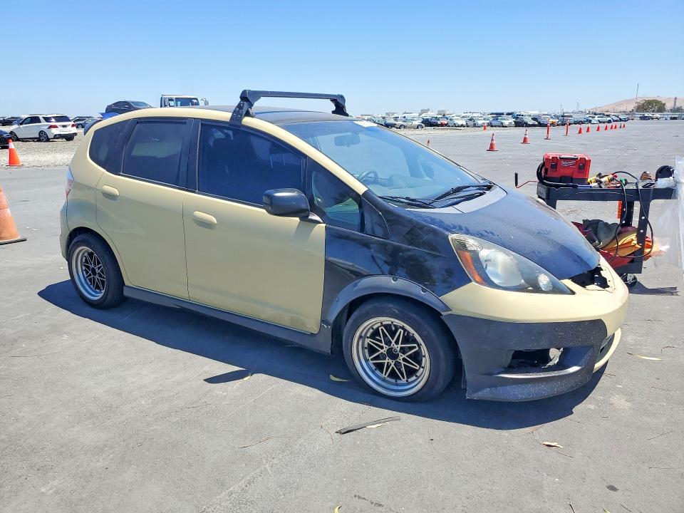 2013 HONDA FIT SPORT — Фото 4 из 12