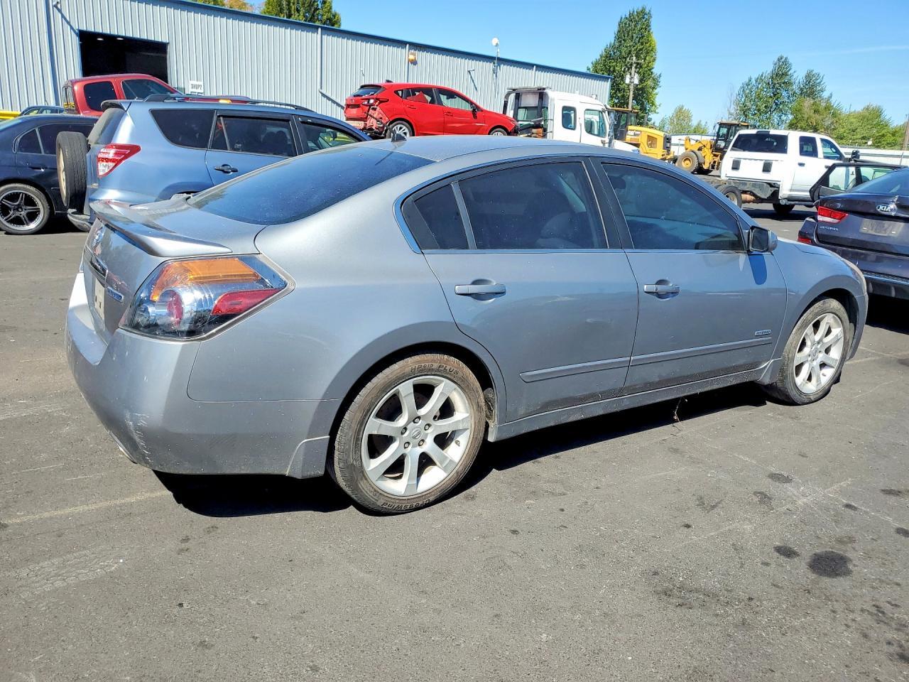 2009 NISSAN ALTIMA HYBRID — Фото 3 из 12