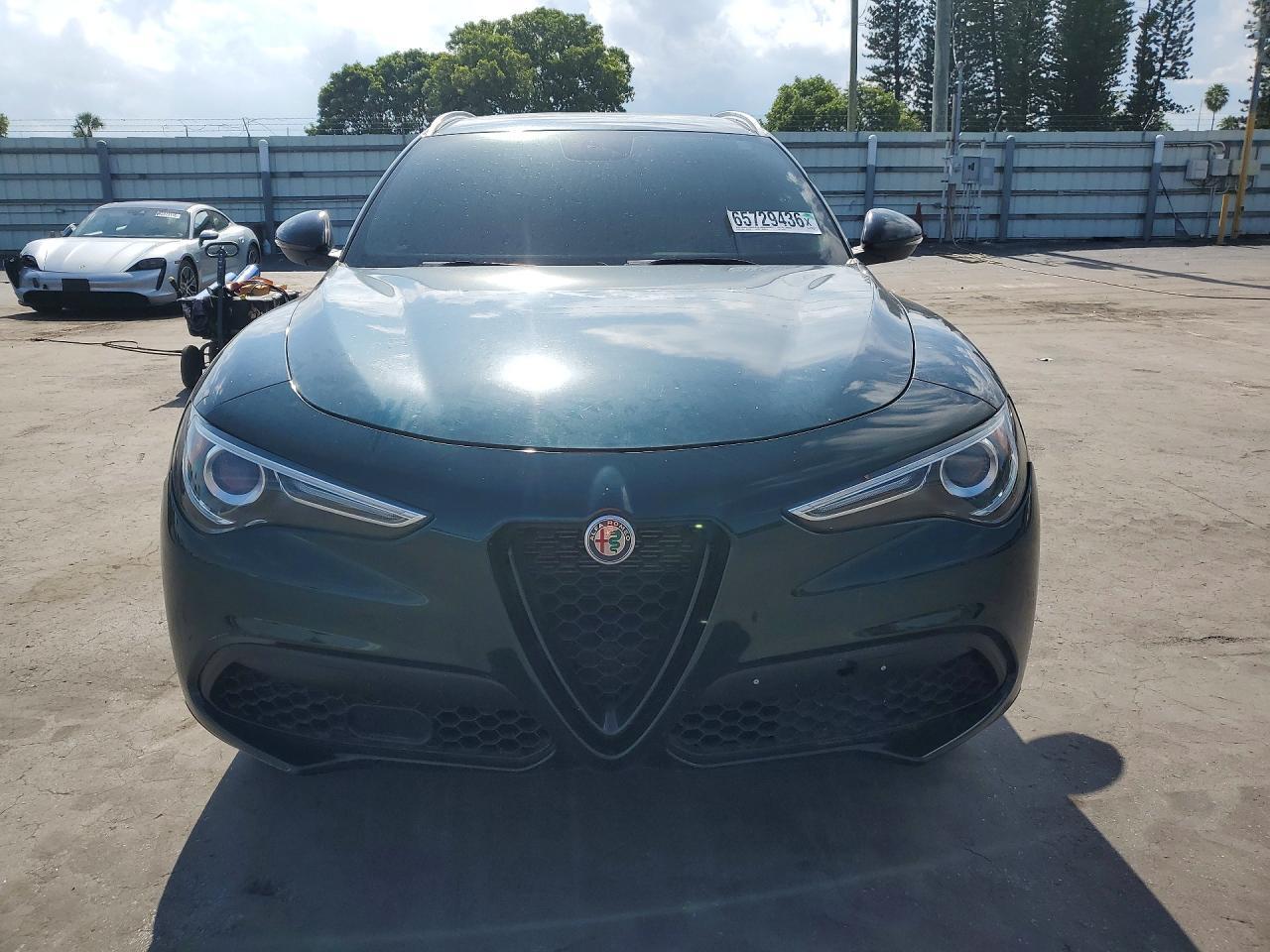 2019 ALFA ROMEO STELVIO — Фото 5 из 13