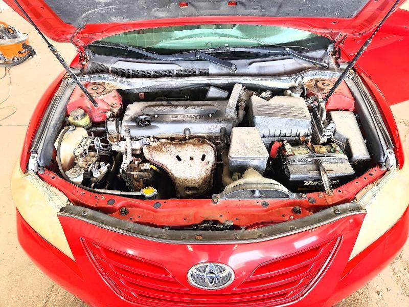 2009 TOYOTA CAMRY LE — Фото 11 из 12