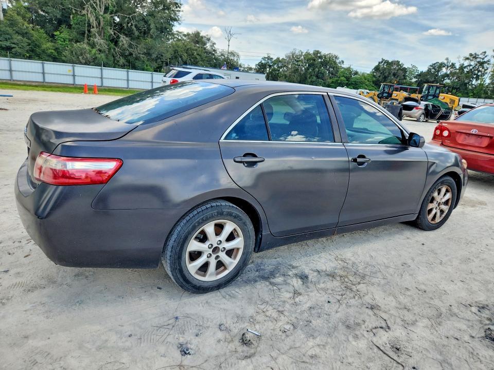 2009 TOYOTA CAMRY LE — Фото 3 из 12