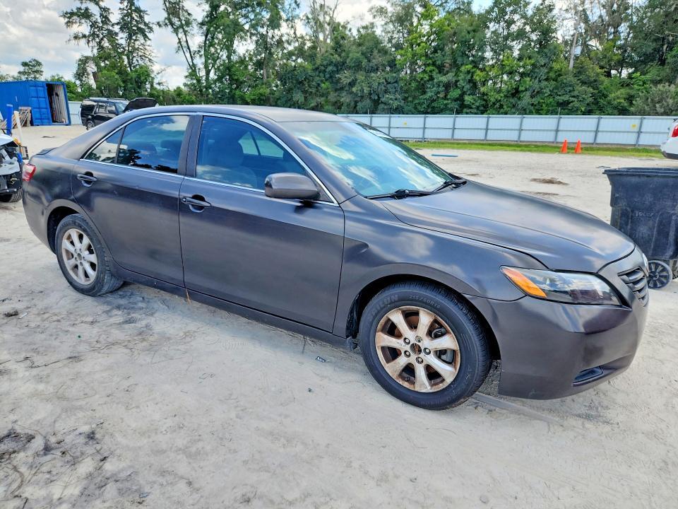 2009 TOYOTA CAMRY LE — Фото 4 из 12