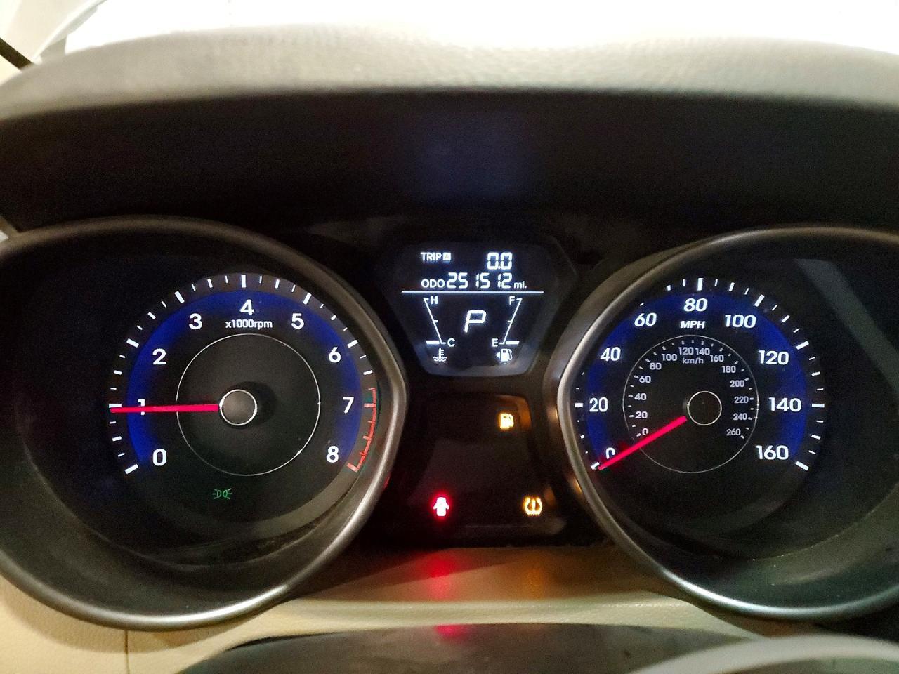 2013 HYUNDAI ELANTRA GLS — Фото 9 из 12