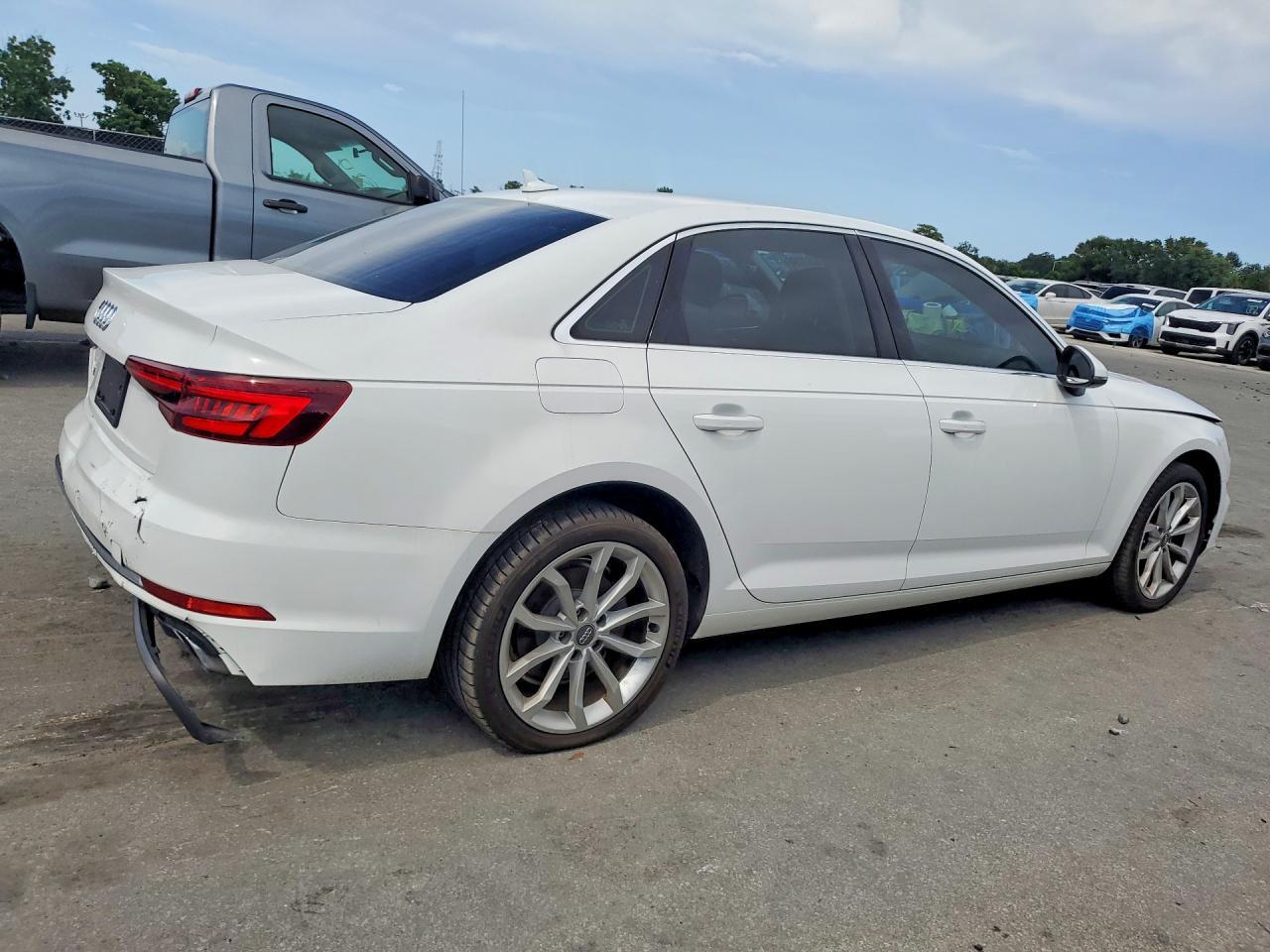 2019 AUDI A4 PREMIUM — Фото 3 из 12