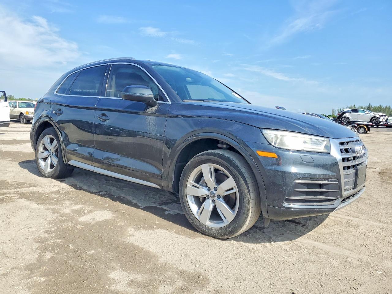 2019 AUDI Q5 PREMIUM — Фото 4 из 13
