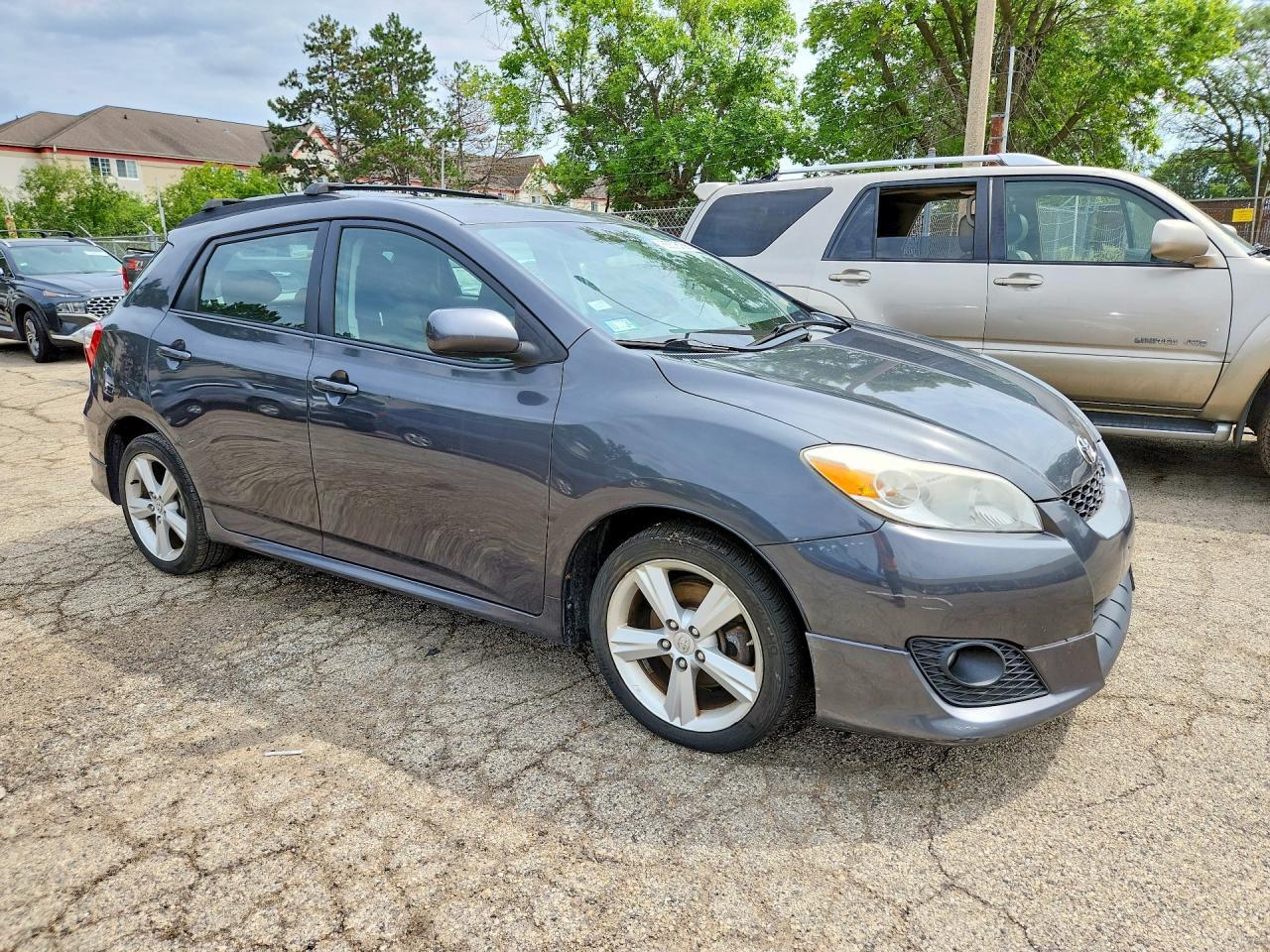 2009 TOYOTA COROLLA MATRIX S — Фото 4 из 12