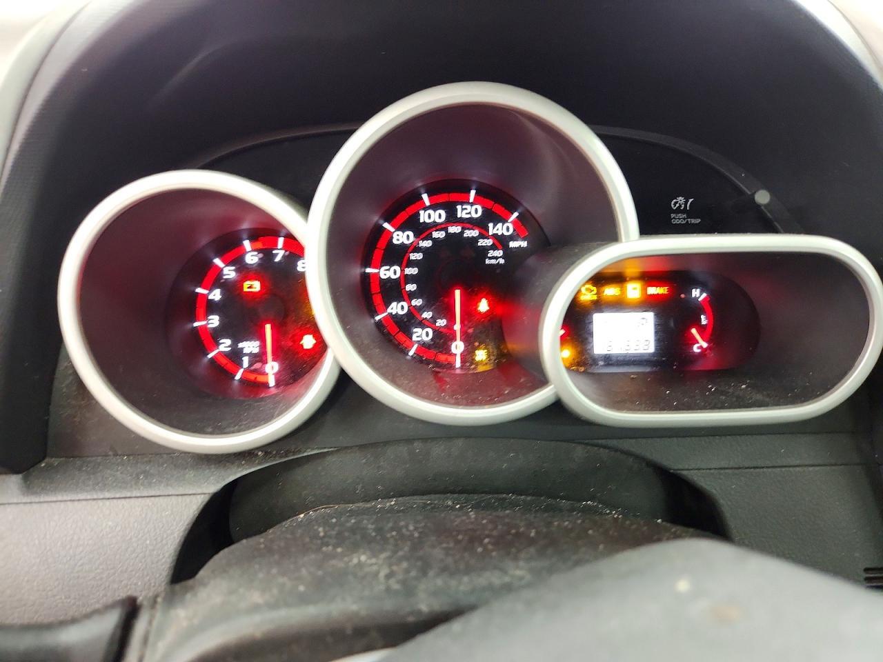 2009 TOYOTA COROLLA MATRIX S — Фото 9 из 12