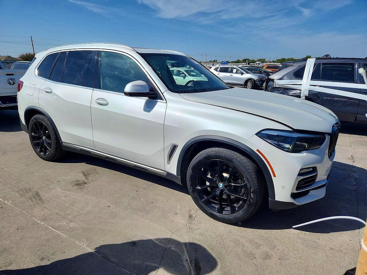 2019 BMW X5 XDRIVE40I — Фото 4 из 12