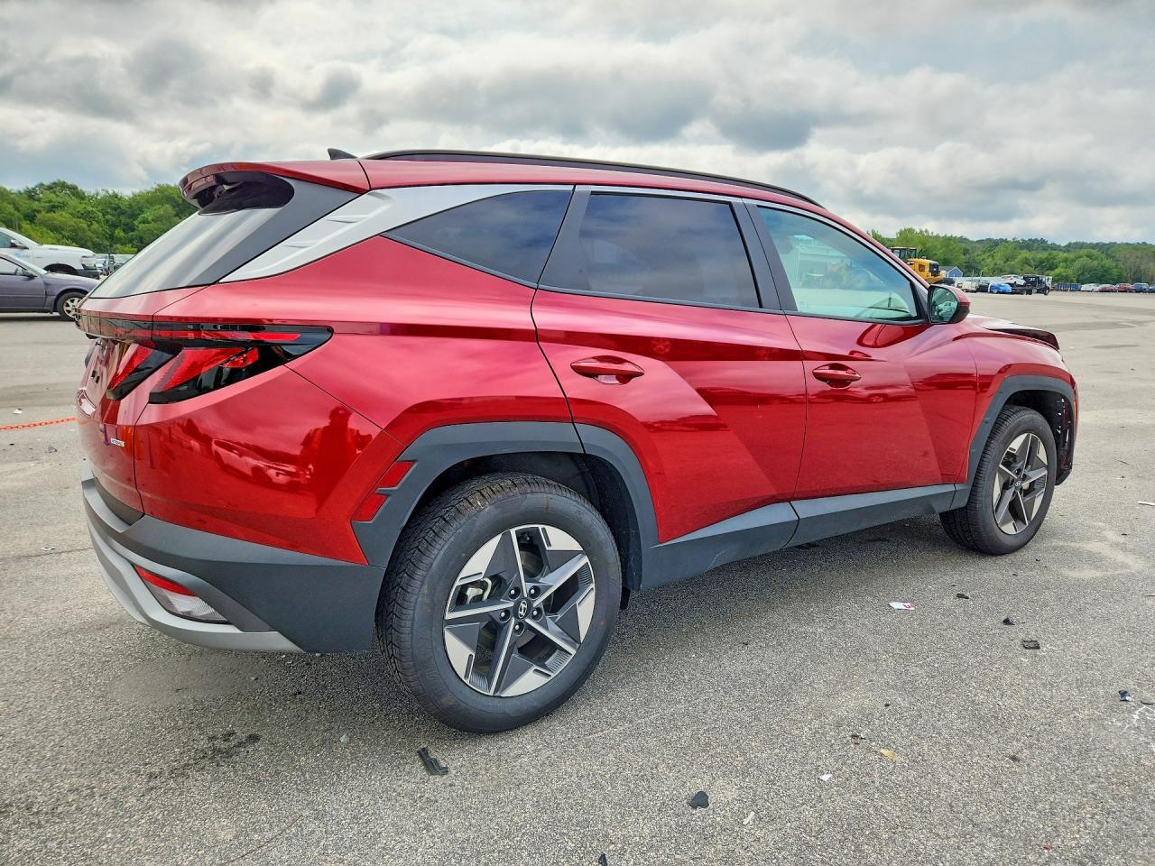 2025 HYUNDAI TUCSON SEL — Фото 3 из 13