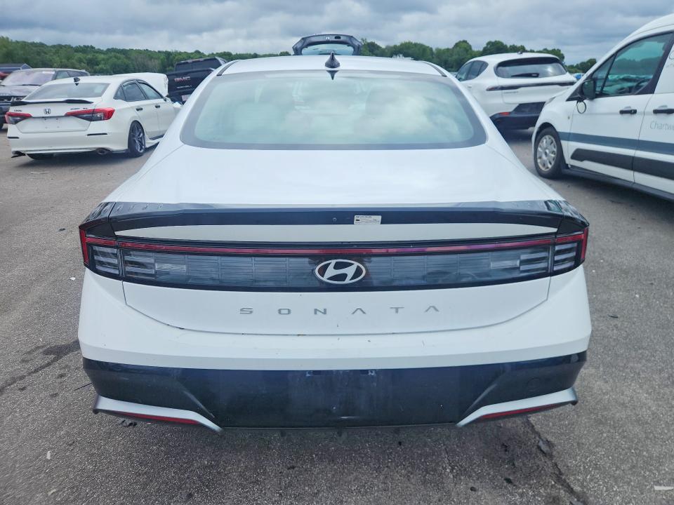 2025 HYUNDAI SONATA SEL — Фото 6 из 12