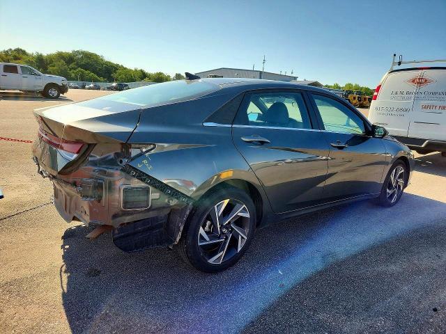 2025 HYUNDAI ELANTRA SEL — Фото 3 из 12