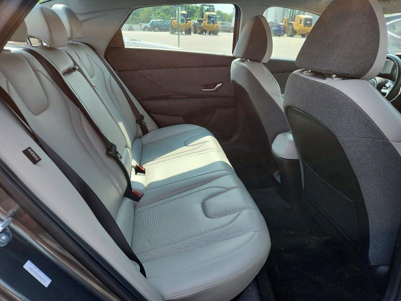 2025 HYUNDAI ELANTRA LIMITED — Фото 11 из 13