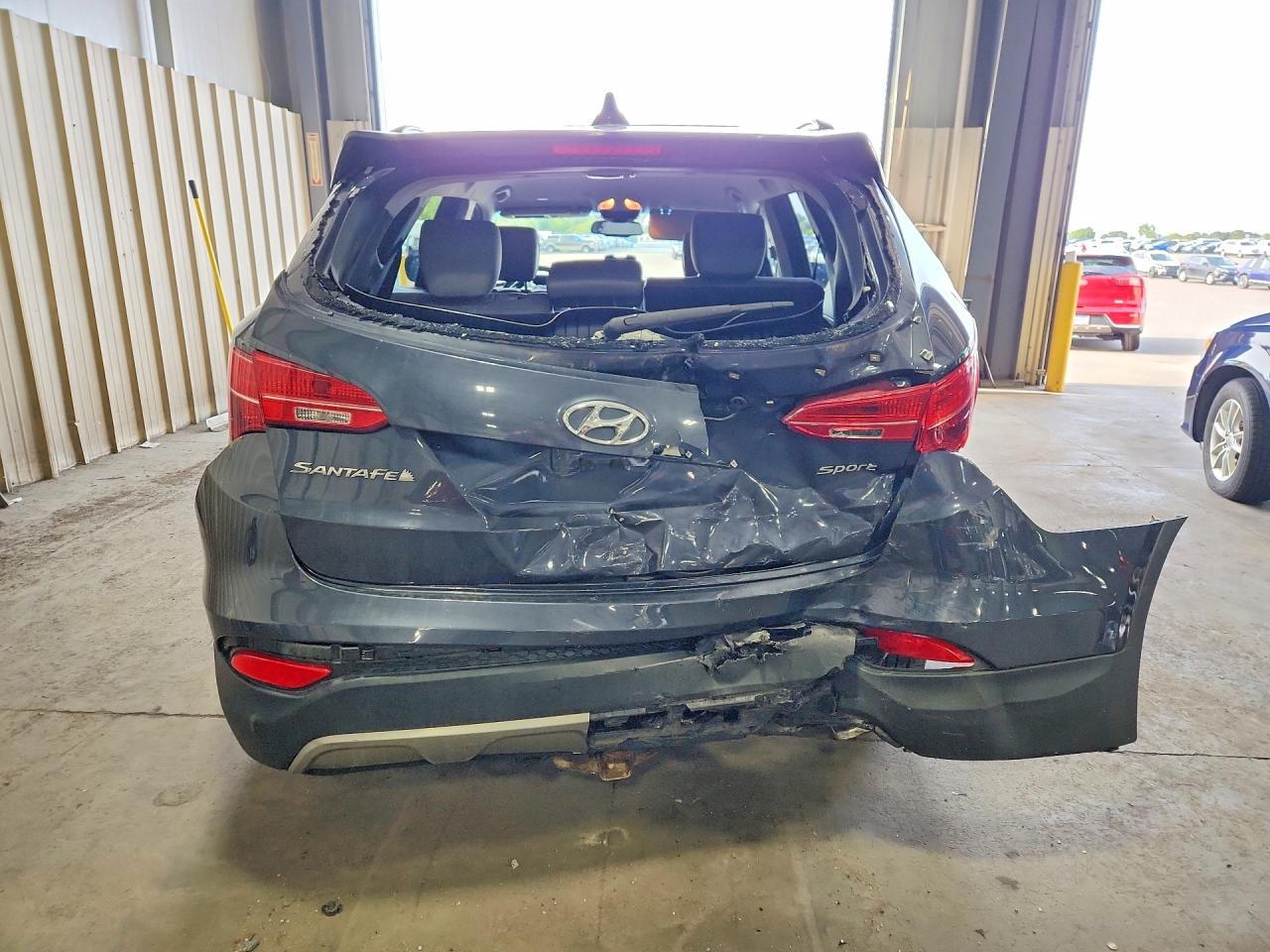 2013 HYUNDAI SANTA FE SPORT 2.4L — Фото 6 из 12