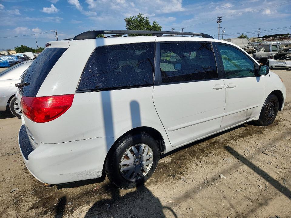 2009 TOYOTA SIENNA LE 8-PASSENGER — Фото 3 из 13