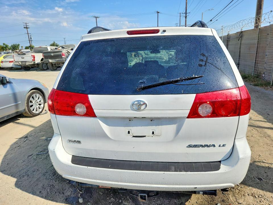 2009 TOYOTA SIENNA LE 8-PASSENGER — Фото 6 из 13