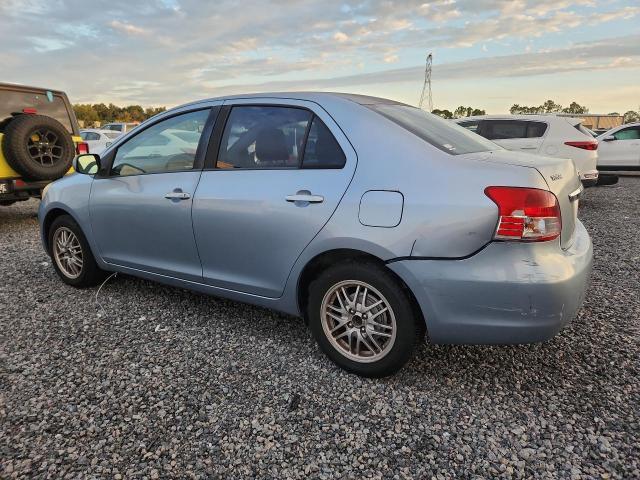 2009 TOYOTA YARIS BASE — Фото 2 из 12