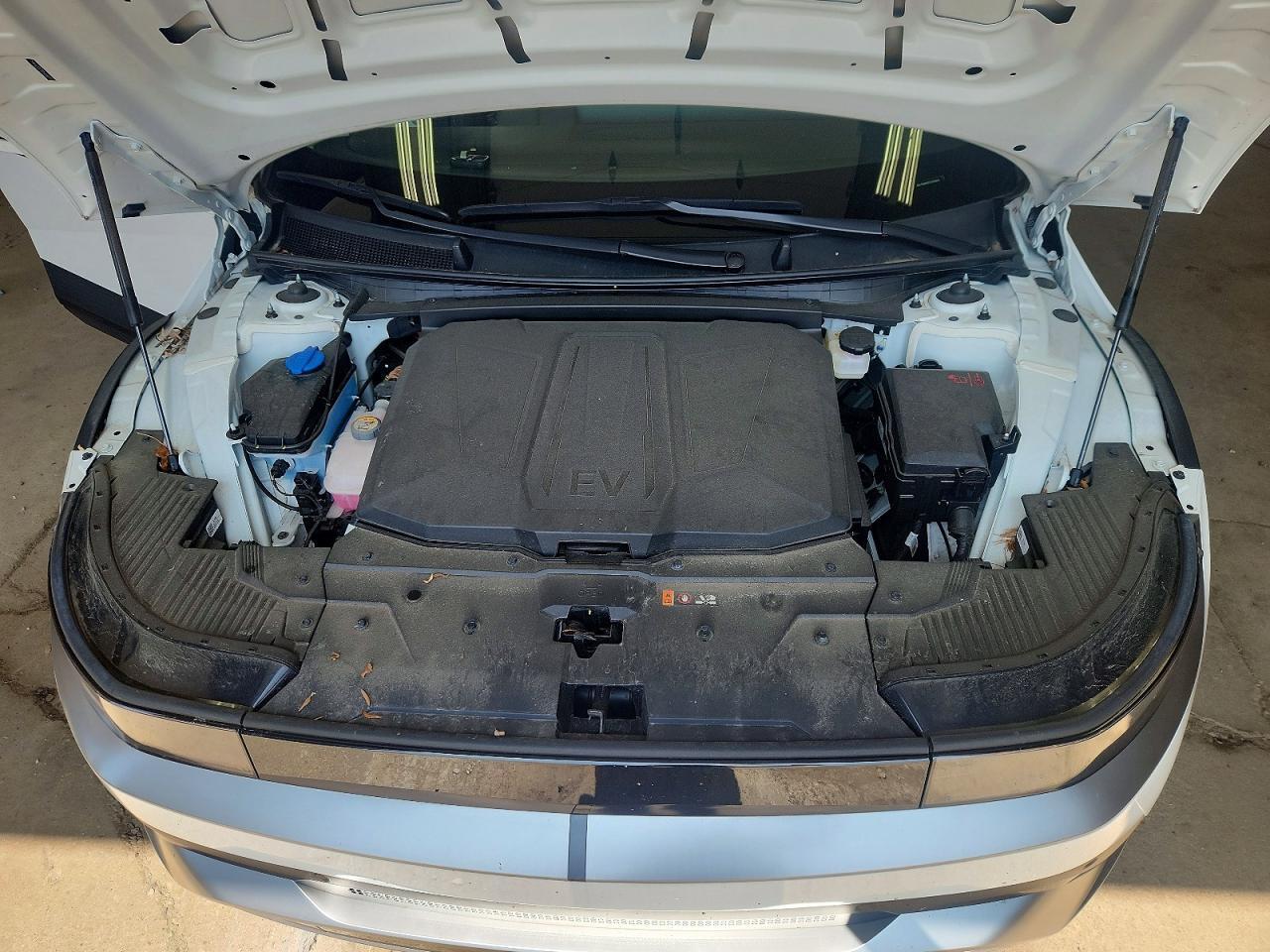 2025 HYUNDAI IONIQ 5 SEL — Фото 11 из 12