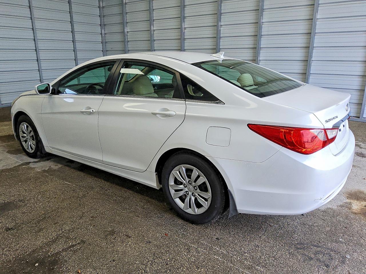 2013 HYUNDAI SONATA GLS — Фото 2 из 12