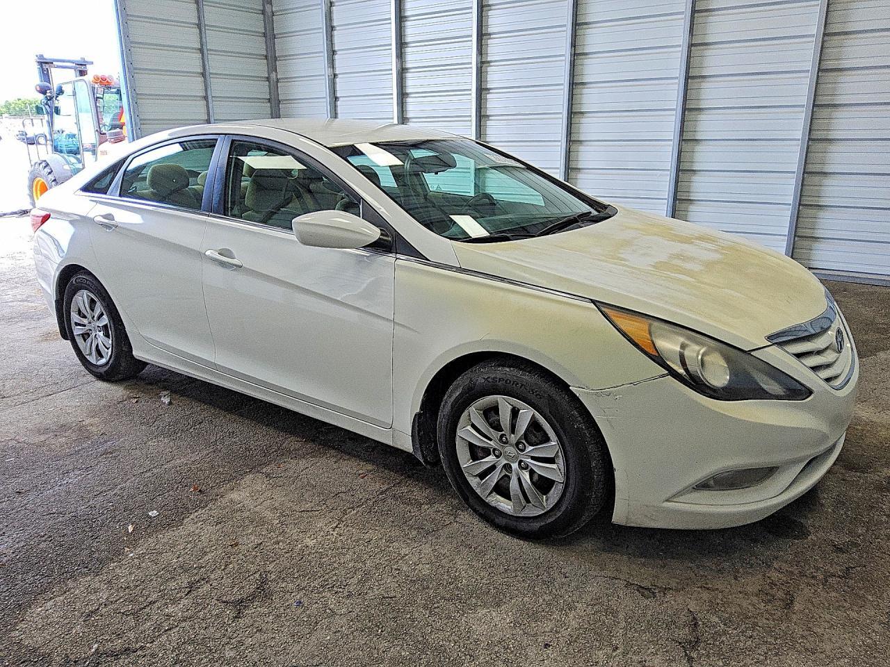2013 HYUNDAI SONATA GLS — Фото 4 из 12