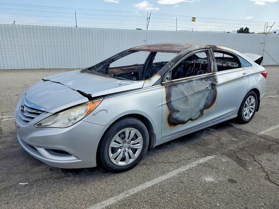 2013 HYUNDAI SONATA 5NPEB4AC1DH606609