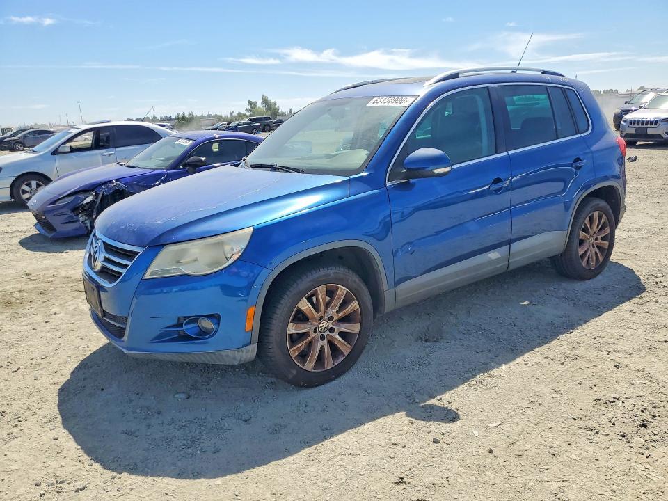 2009 VOLKSWAGEN TIGUAN WVGBV75N69W003224