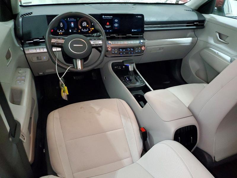 2025 HYUNDAI KONA SEL — Фото 8 из 13