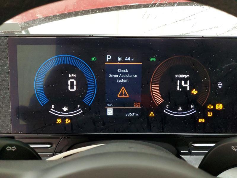2025 HYUNDAI KONA SEL — Фото 9 из 13
