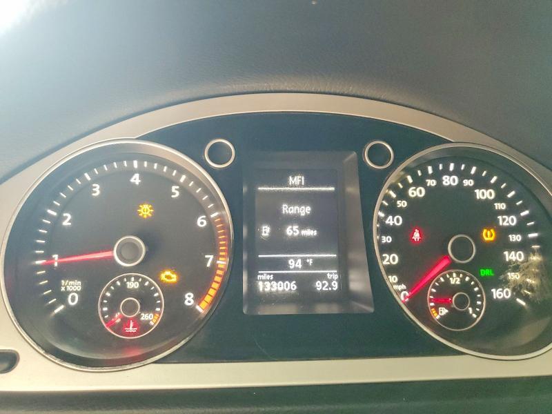 2009 VOLKSWAGEN PASSAT WAGON TURBO — Фото 9 из 12