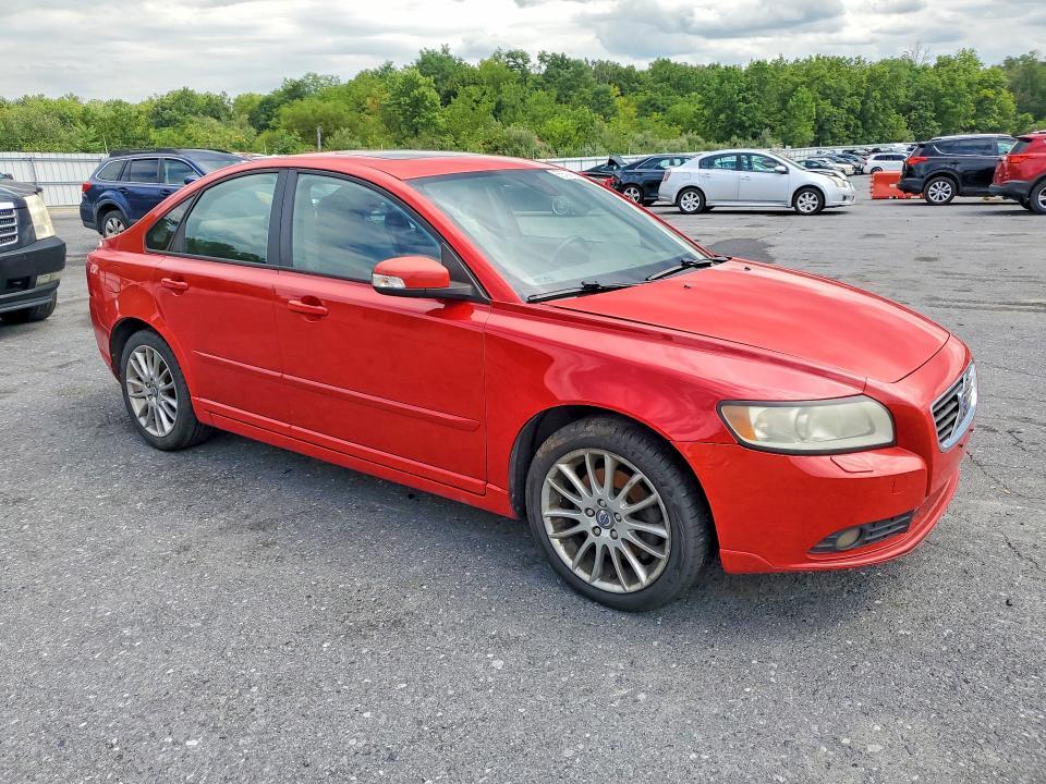 2009 VOLVO S40 2.4I — Фото 4 из 12
