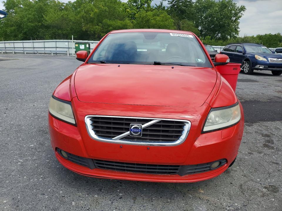 2009 VOLVO S40 2.4I — Фото 5 из 12