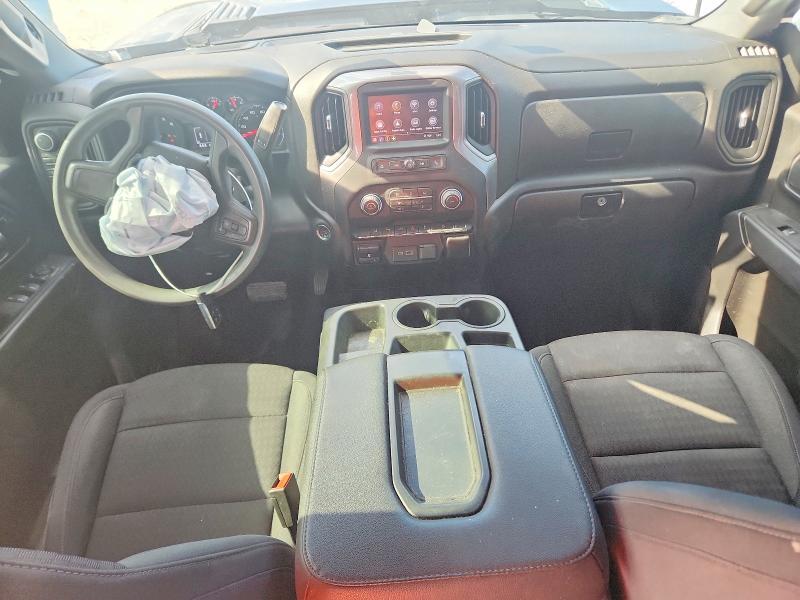 2024 CHEVROLET SILVERADO K2500 CUSTOM — Фото 8 из 12