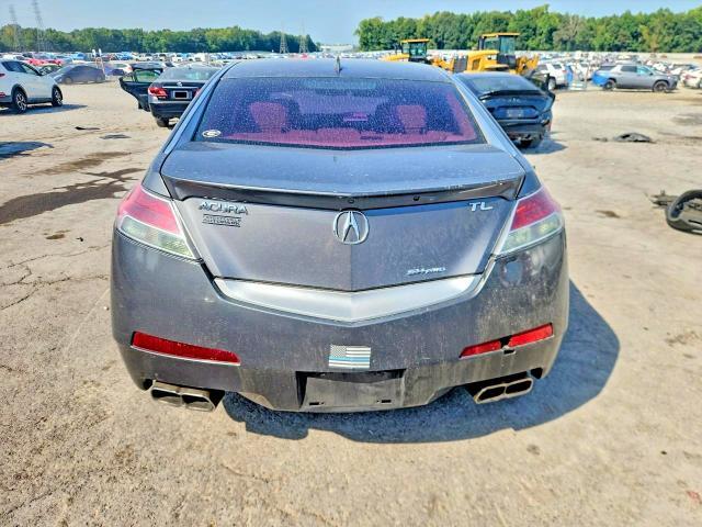 2010 ACURA TL — Фото 6 из 12