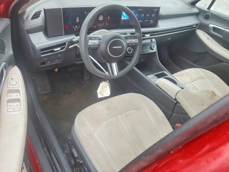 2025 HYUNDAI SONATA SEL — Фото 8 из 12