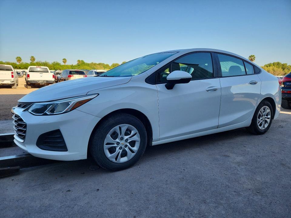 2019 CHEVROLET CRUZE 1G1BJ5SM5K7104098