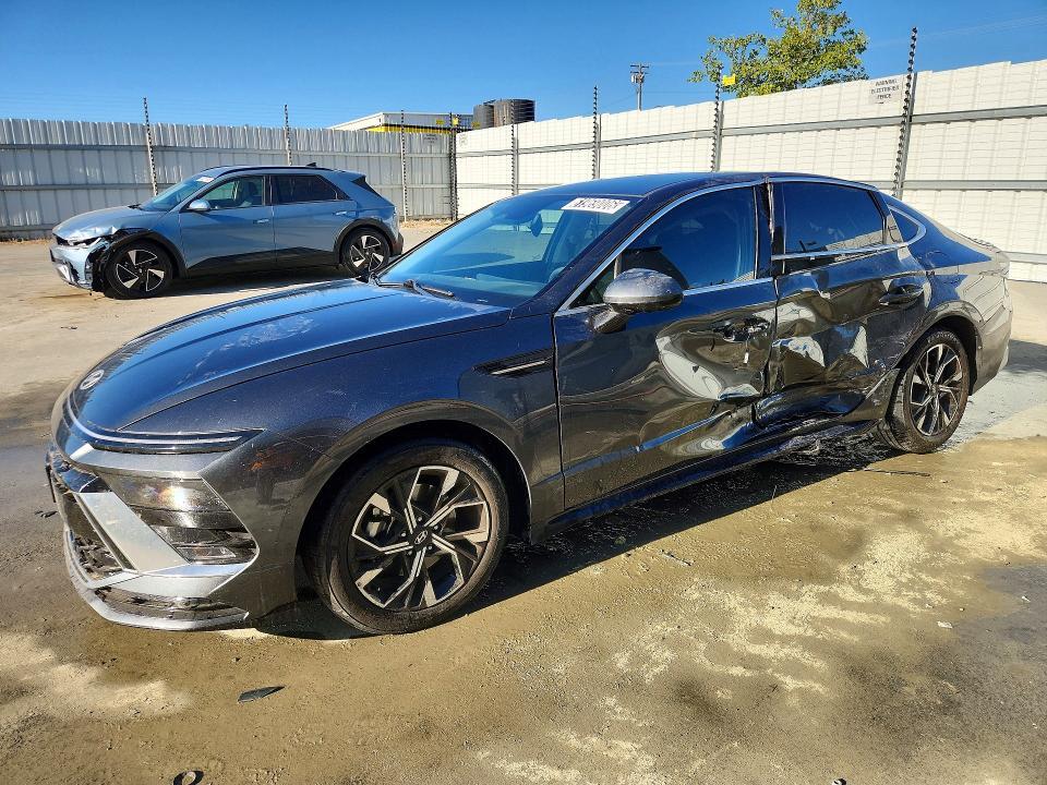 2025 HYUNDAI SONATA KMHL64JA8SA442625