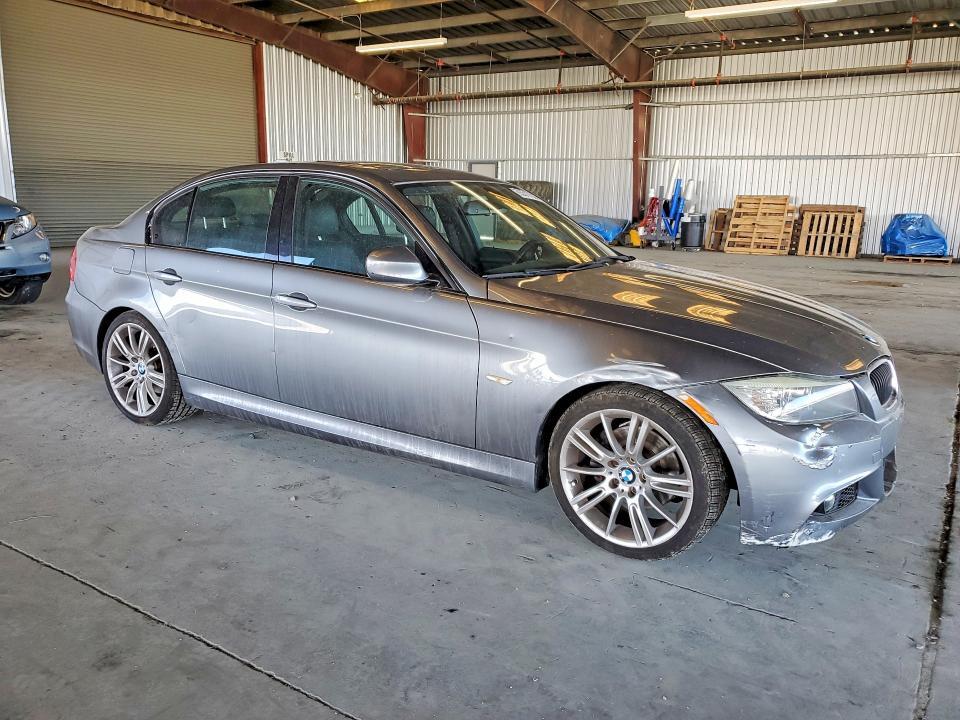 2010 BMW 328 I — Фото 4 из 12