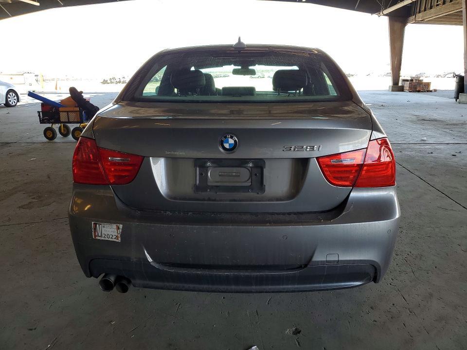 2010 BMW 328 I — Фото 6 из 12